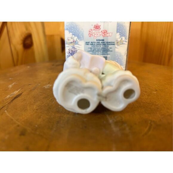 Precious Moments 1992 Sugar Town 529486 “ Aunt Ruth & Aunt Dorothy ” 3" (8436) - Picture 6 of 8